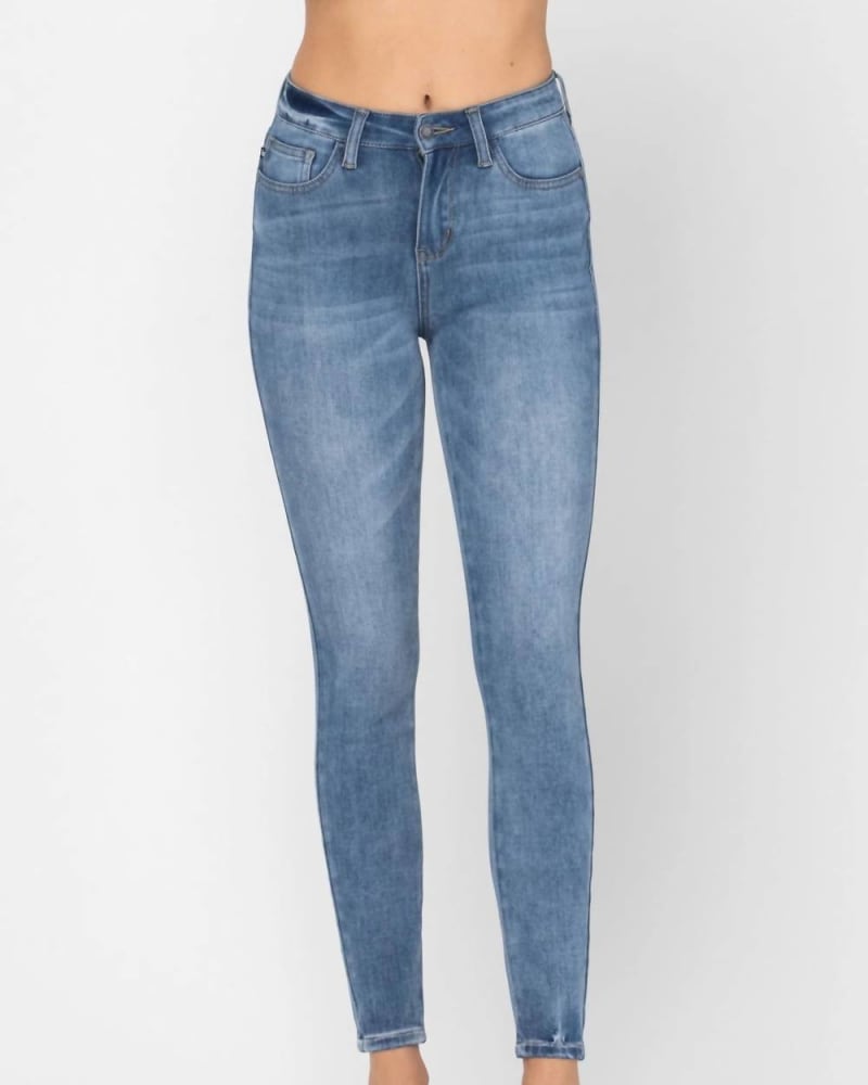 Front of a model wearing a size 22W High Waist Thermal Skinny Denim 88206 in Blue in Blue by Judy Blue. | dia_product_style_image_id:327174